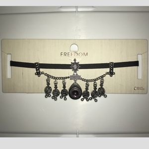Freedom Collection Choker